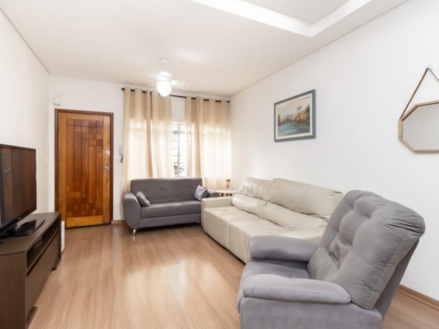 Foto do Sobrado - Sobrado para venda em Vila do Encontro com 5 quartos, sendo 1 suíte, 288m² | Lares e Andares Imóveis