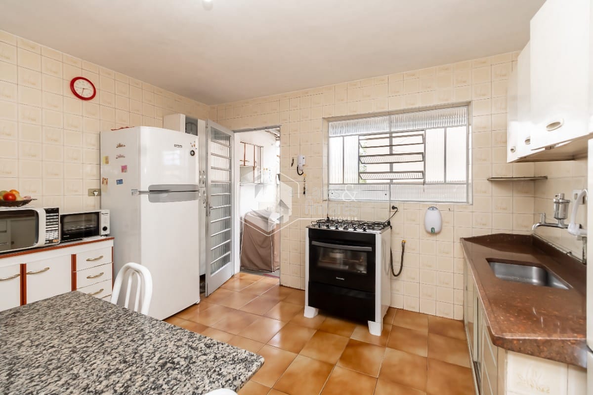 Sobrado à venda com 5 quartos, 288m² - Foto 42