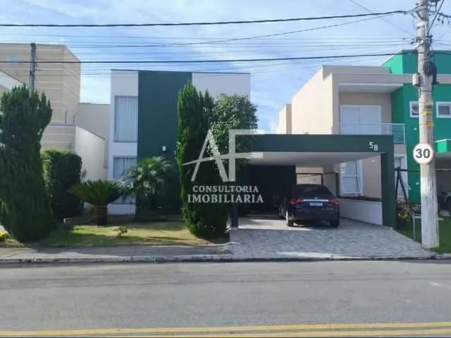 Casa com 300m² 3 quartos e 3 banheiros, à venda, no bairro Conde II em Tremembé
