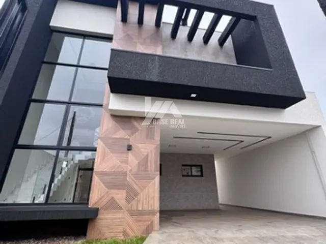 Sobrado 3 quartos e 3 banheiros, à venda, no bairro Dos Estados em Guarapuava