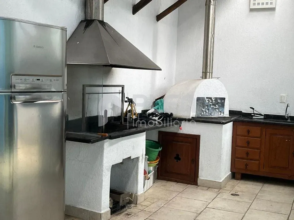Casa de 4 quartos à venda em Jardim Leonor Mendes de Barros, São Paulo