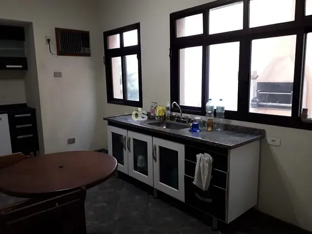 Sobrado 3 quartos e 4 banheiros, à venda ou para alugar, no bairro Perdizes em São Paulo