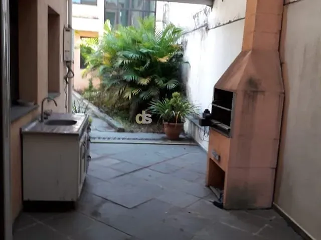 Sobrado 3 quartos e 4 banheiros, à venda ou para alugar, no bairro Perdizes em São Paulo