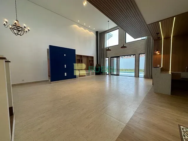 Sobrado com 636m² 4 quartos e 5 banheiros, à venda ou para alugar, no bairro Condomínio Residencial Monte Carlo em São José dos Campos
