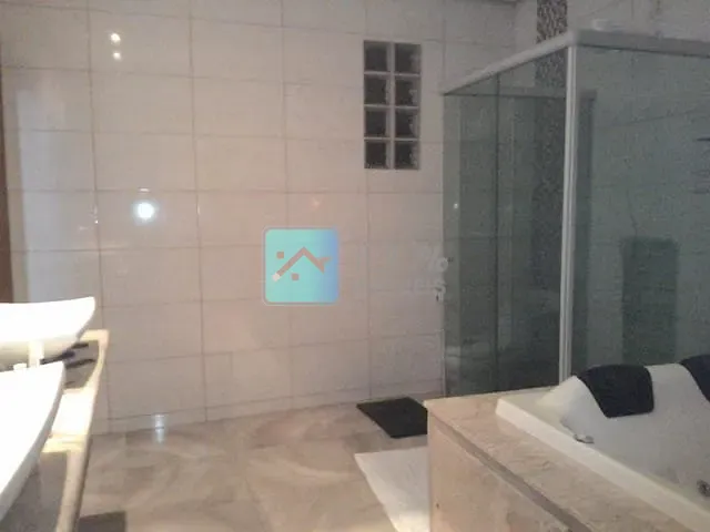 Sobrado com 450m² 6 quartos e 7 banheiros, à venda, no bairro Bosque dos Eucaliptos em São José dos Campos