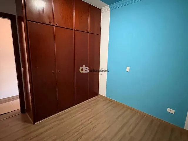 Sobrado 3 quartos e 3 banheiros, à venda, no bairro Jardim das Vertentes em São Paulo