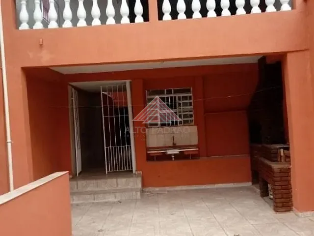Sobrado com 225m² 2 quartos e 1 banheiro, à venda, no bairro Jardim Zaira em Mauá