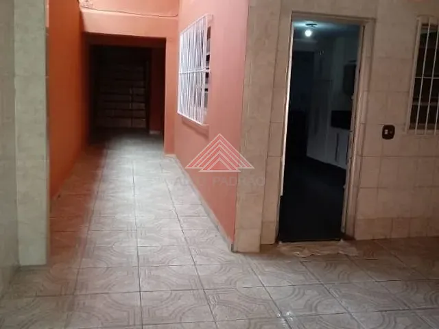 Sobrado com 225m² 2 quartos e 1 banheiro, à venda, no bairro Jardim Zaira em Mauá