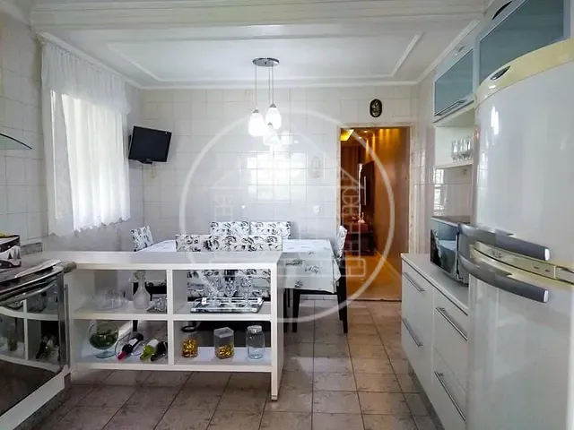 Sobrado com 125m² 3 quartos e 4 banheiros, à venda, no bairro Jardim Guanhembu em São Paulo