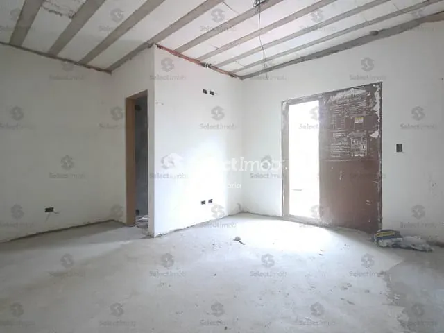 Sobrado com 165m² 3 quartos e 3 banheiros, à venda, no bairro Parque São Vicente em Mauá