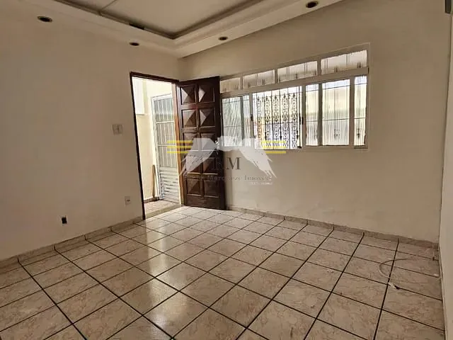 Casa 2 quartos e 1 banheiro, para alugar, no bairro Jardim Maringá em São Paulo