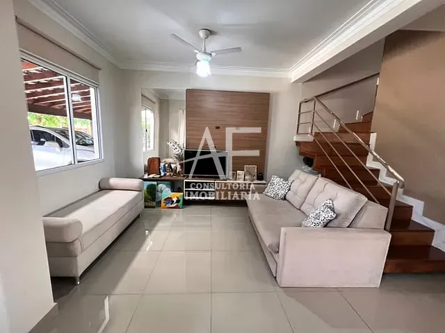 Sobrado com 121m² 3 quartos e 3 banheiros, à venda, no bairro Loteamento Fernando Camargo Nogueira em Taubaté