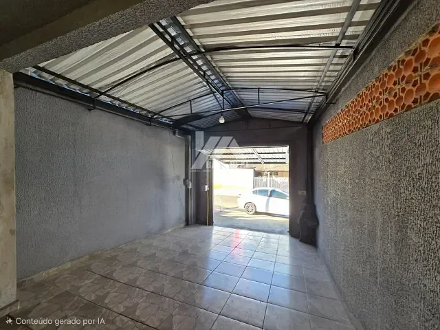 Sobrado com 100m² 2 quartos e 1 banheiro, à venda, no bairro Colônia Dona Luíza em Ponta Grossa