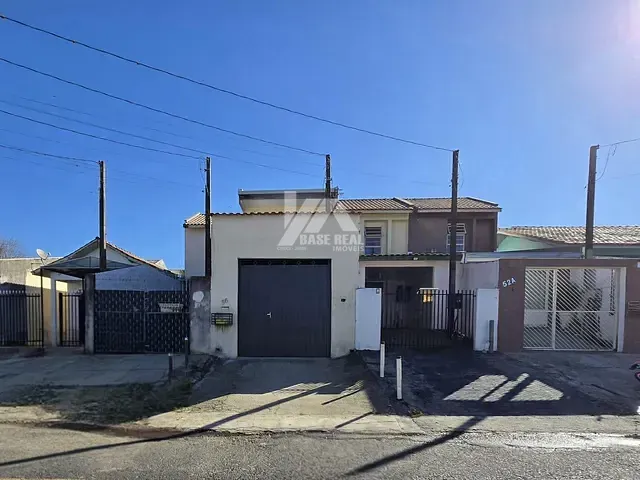 Sobrado com 100m² 2 quartos e 1 banheiro, à venda, no bairro Colônia Dona Luíza em Ponta Grossa