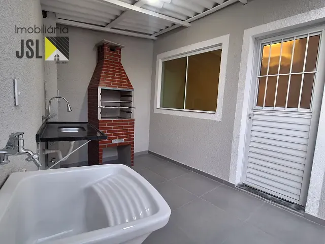 Sobrado 2 quartos e 2 banheiros, à venda, no bairro Vila Nossa Senhora das Graças em Caçapava