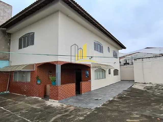 Sobrado com 286m², à venda, no bairro Cidade Líder em São Paulo