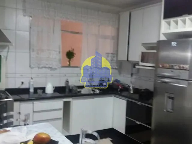 Sobrado com 219m² 2 quartos e 2 banheiros, à venda, no bairro Jardim D Abril em Osasco