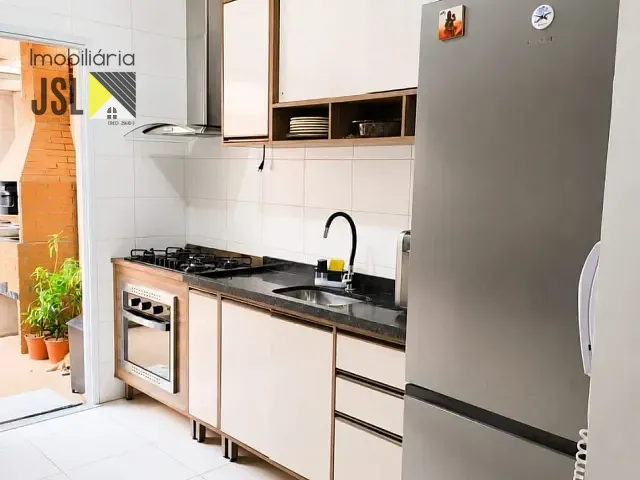 Sobrado 2 quartos e 1 banheiro, à venda, no bairro Santa Luzia em Caçapava