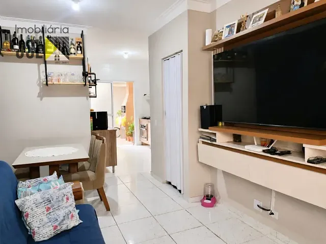 Sobrado 2 quartos e 1 banheiro, à venda, no bairro Santa Luzia em Caçapava