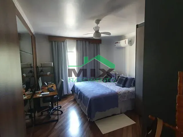 Sobrado com 250m² 3 quartos e 2 banheiros, à venda, no bairro Taboão em São Bernardo do Campo