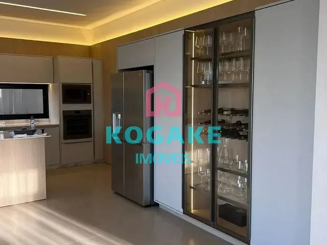 Sobrado com 563m² 5 quartos e 5 banheiros, à venda, no bairro Condomínio Residencial Alphaville em São José Dos Campos