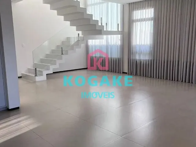 Sobrado com 563m² 5 quartos e 5 banheiros, à venda, no bairro Condomínio Residencial Alphaville em São José Dos Campos