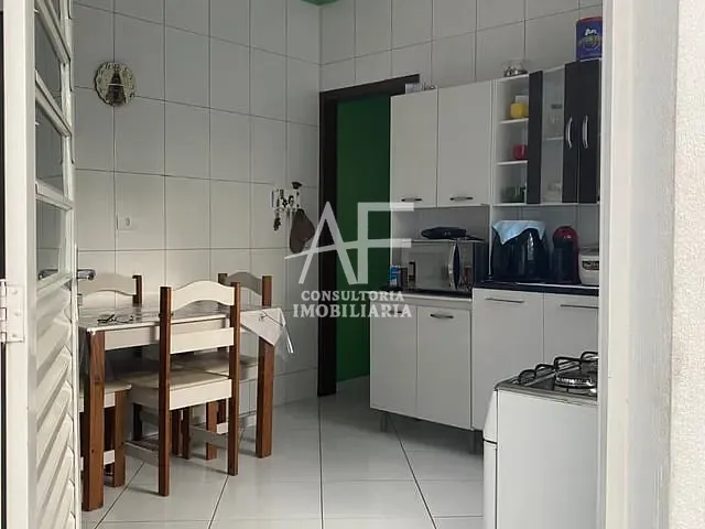 Sobrado com 150m² 3 quartos e 2 banheiros, à venda, no bairro Granjas Panorama em Taubaté