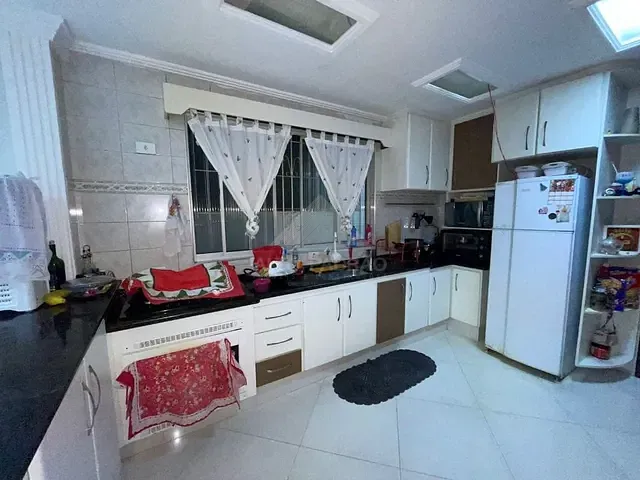 Sobrado com 125m² 2 quartos e 1 banheiro, à venda, no bairro Parque das Américas em Mauá