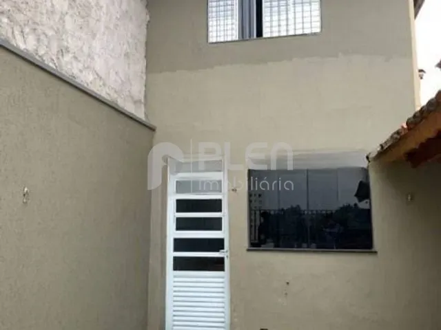 Sobrado 5 quartos e 4 banheiros, à venda, no bairro Vila Irmãos Arnoni em São Paulo