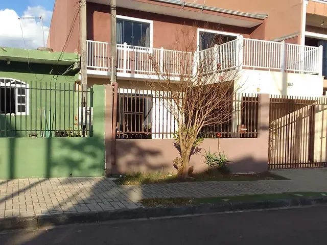 Sobrado com 160m² 3 quartos e 3 banheiros, à venda, no bairro Tatuquara em Curitiba