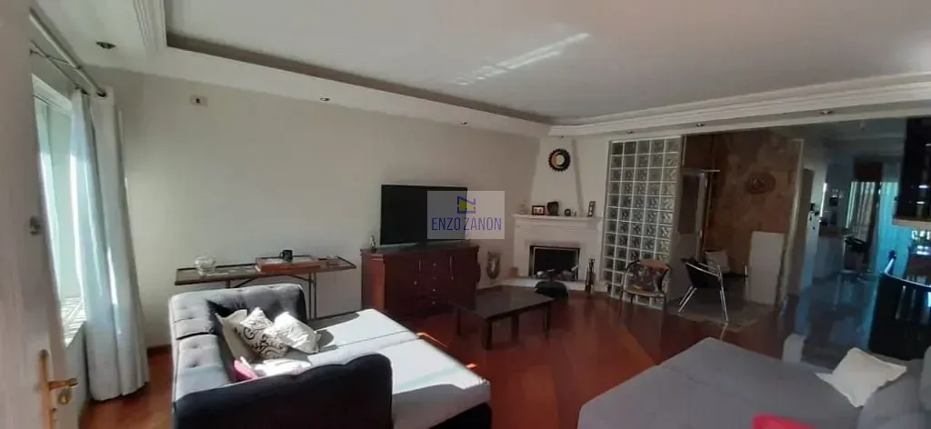 Sobrado, 3 quartos, 231 m² - Foto 2