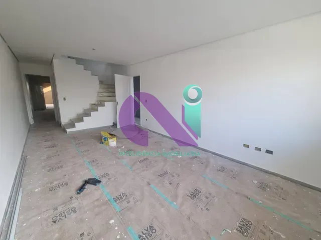 Sobrado com 125m² 3 quartos e 1 banheiro, à venda, no bairro Jardim das Flores em Osasco
