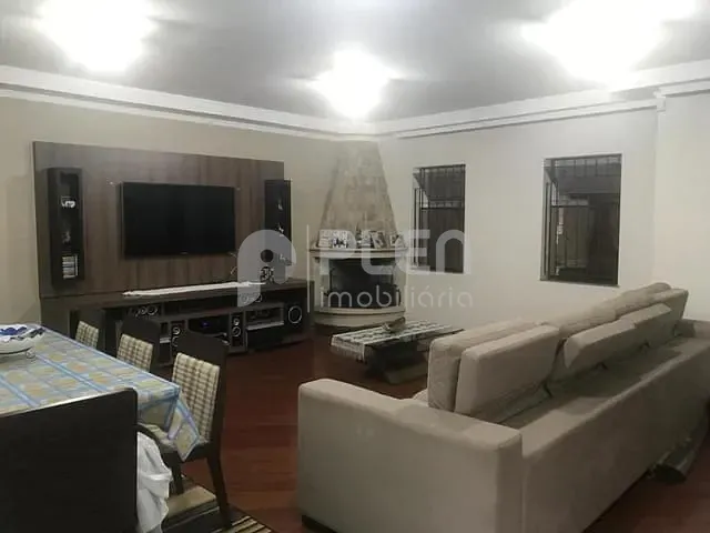 Sobrado 4 quartos e 5 banheiros, à venda, no bairro Vila Irmãos Arnoni em São Paulo