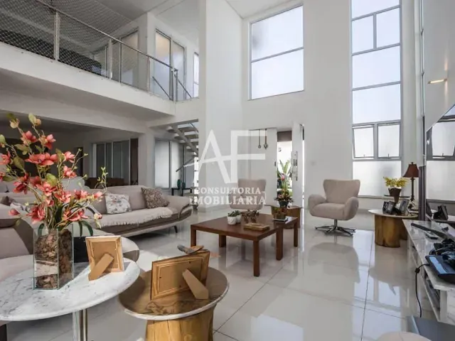 Sobrado com 691m² 5 quartos e 7 banheiros, à venda, no bairro Jardim das Nações em Taubaté