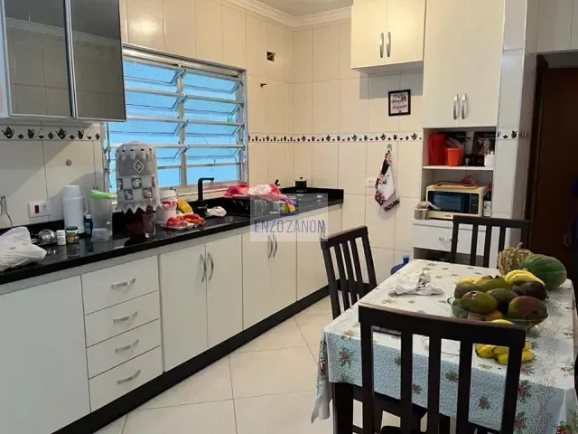 Sobrado com 150m² 3 quartos e 2 banheiros, à venda, no bairro Jardim Calux em São Bernardo do Campo