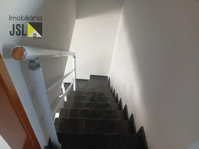 Sobrado com 125m² 3 quartos e 3 banheiros, à venda, no bairro Village das Flores em Caçapava