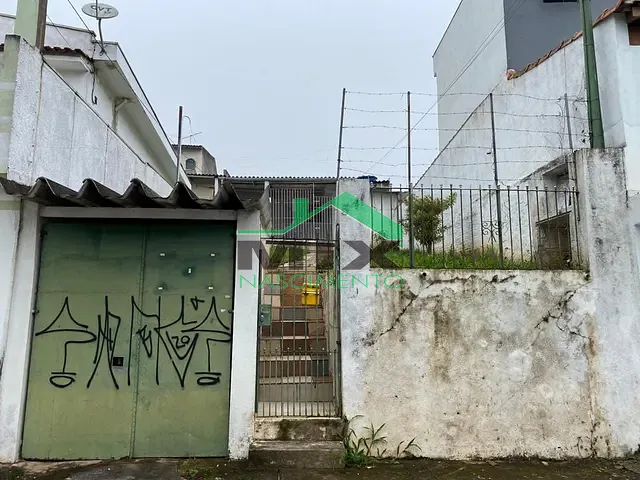 Sobrado com 294m² 2 quartos e 2 banheiros, à venda, no bairro Jardim Stella em Santo André