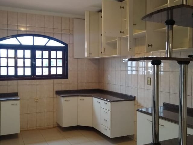 Foto do Sobrado - Sobrado à venda 3 Quartos, 1 Suite, 2 Vagas, 125M², Umuarama, Osasco - SP | BUSSOCABA ADMINISTRACAO DE BENS E IMOVEIS LTDA