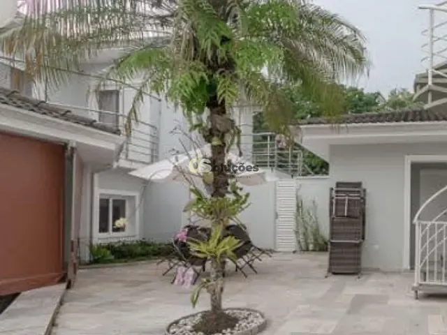 Sobrado 5 quartos e 9 banheiros, à venda, no bairro Vila Albertina em São Paulo