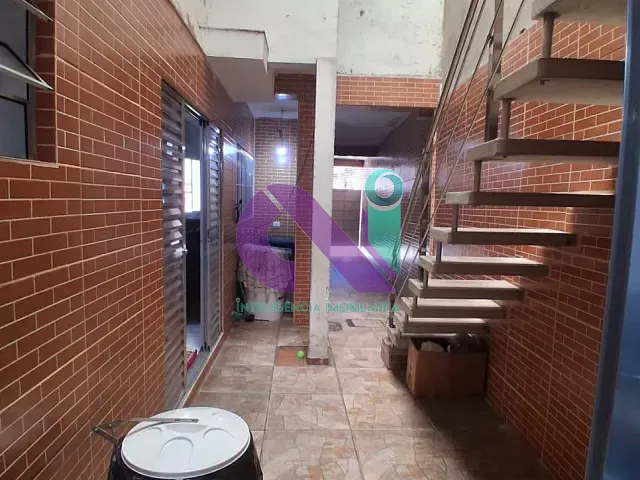 Sobrado com 139m² 3 quartos e 1 banheiro, à venda, no bairro Vila Menck em Osasco
