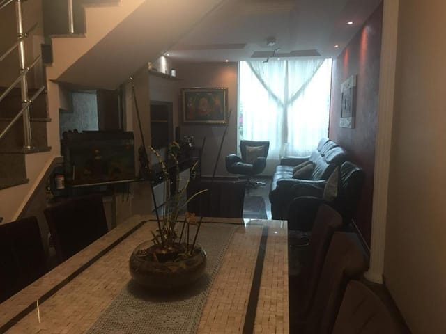 Sobrado com 235m², à venda, no bairro Vila Zelina em São Paulo