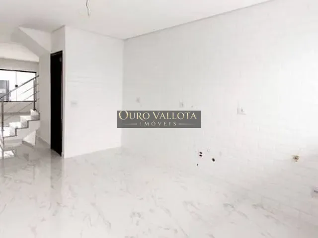 Sobrado com 110m² 3 quartos e 2 banheiros, à venda, no bairro Jardim Avelino em São Paulo