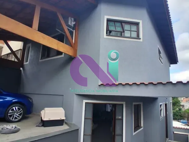 Sobrado 3 quartos e 4 banheiros, à venda, no bairro Jaguaribe em Osasco