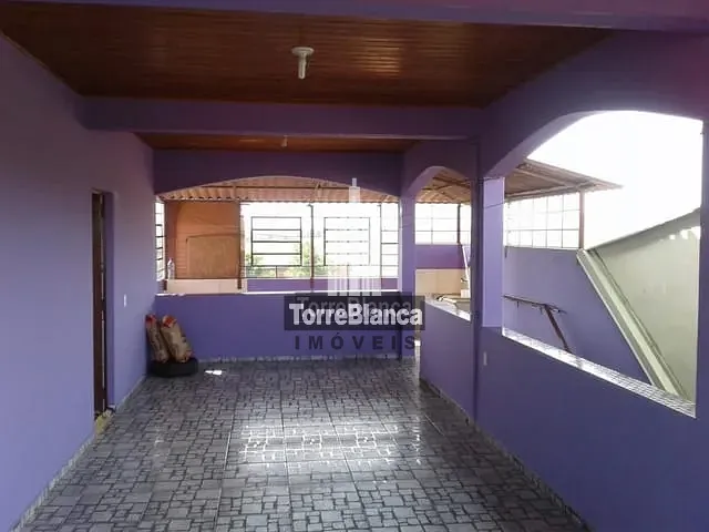 Sobrado com 447m² 4 quartos e 2 banheiros, à venda, no bairro Boa Vista em Ponta Grossa