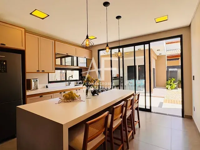 Casa com 300m² 3 quartos e 4 banheiros, à venda, no bairro Loteamento Residencial Campos do Conde II em Tremembé