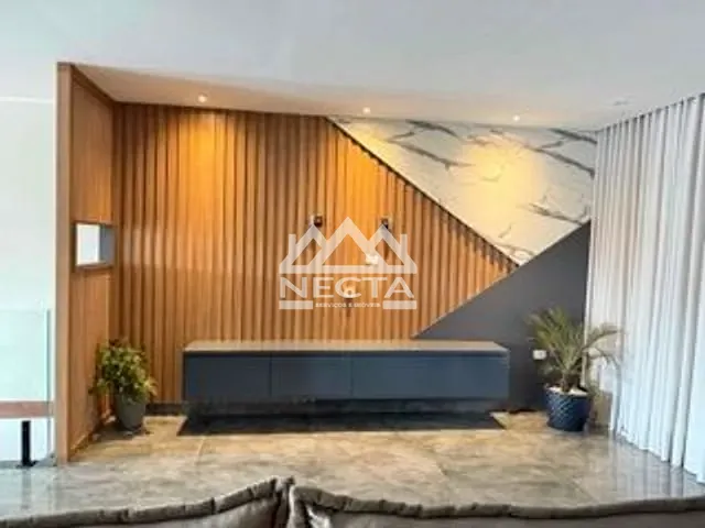 Sobrado com 250m² 3 quartos e 2 banheiros, à venda, no bairro Jardim Rio Claro em Caraguatatuba