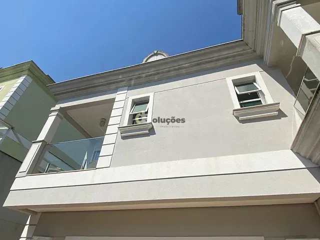 Sobrado 4 quartos e 6 banheiros, à venda, no bairro Horto Florestal em São Paulo