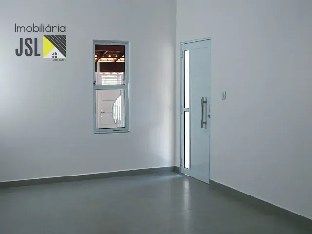 Sobrado com 180m² 3 quartos e 2 banheiros, à venda, no bairro Centro em Igaratá