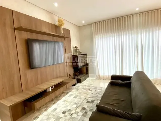 Sobrado com 260m² 3 quartos e 4 banheiros, à venda, no bairro Fazenda Rodeio em Mogi das Cruzes