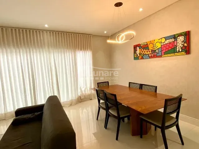Sobrado com 260m² 3 quartos e 4 banheiros, à venda, no bairro Fazenda Rodeio em Mogi das Cruzes